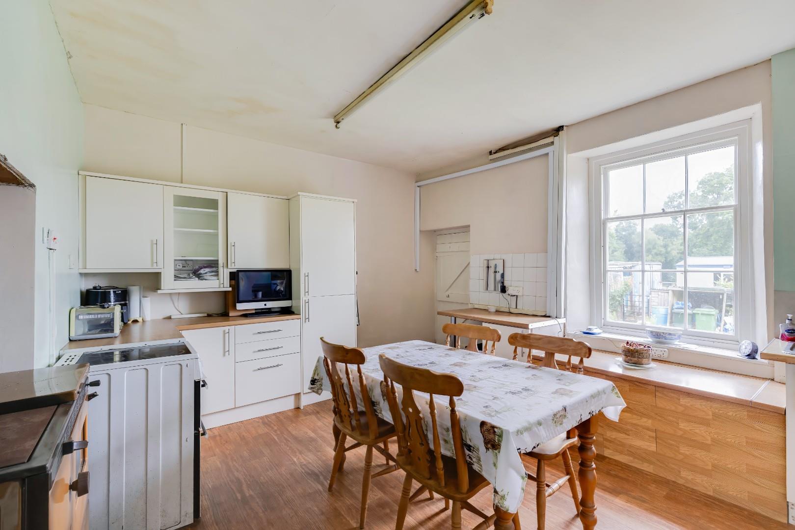 Lot 1: Llwynrhyddid Farmhouse & approx. 8.71 acres
